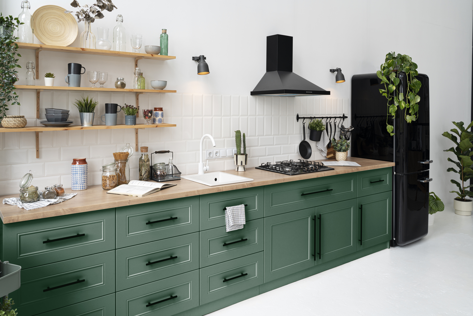 beautiful-green-kitchen-interior-design